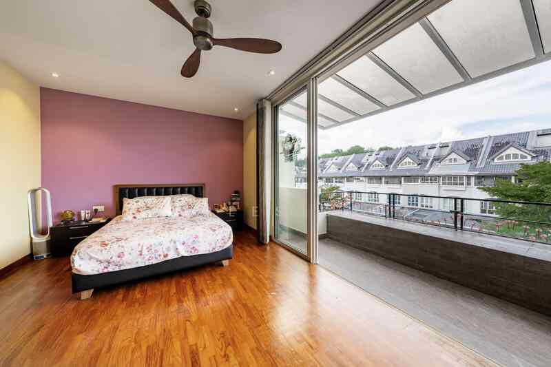Cheap Well Renovated Inter-Terrace @ The Springside, Can Park 2 Cars, 5mins walk to Bus Stop: D26 Springleaf Terrace | Prop-GPT the AI-Powered Property Guru