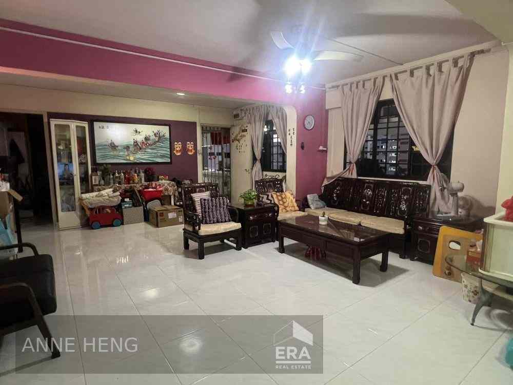 124 Yishun Street 11: D27 Yishun HDB - 4 room | Prop-GPT the AI-Powered Property Guru