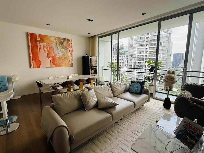 Hilltops: D09 Cairnhill Condominium | Prop-GPT the AI-Powered Property Guru