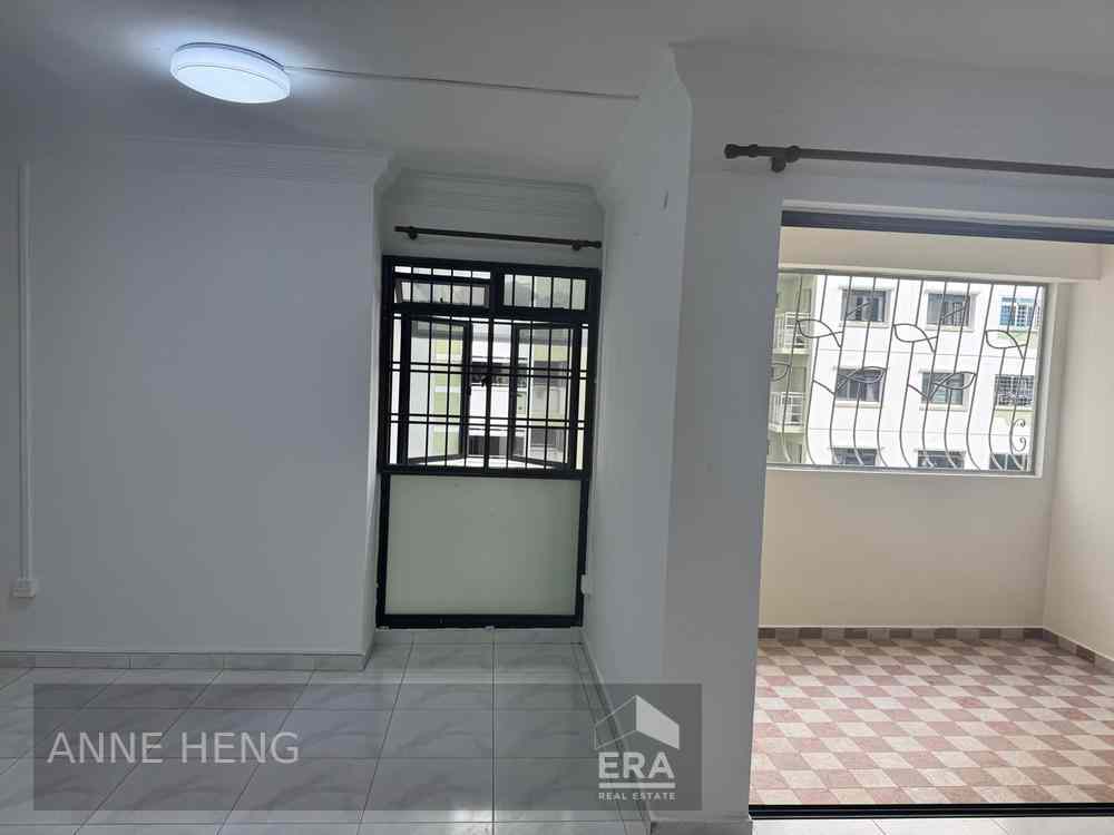415 Sembawang Drive: D27 Sembawang HDB - 3 room | Prop-GPT the AI-Powered Property Guru
