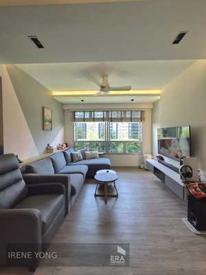 875b Tampines Street 86: D18 Tampines HDB - 4 room | Prop-GPT the AI-Powered Property Guru