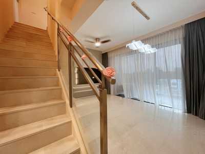 Verdale Penthouse, 300 psf below nearby new launch project: D21 Hume Avenue Condominium | Prop-GPT the AI-Powered Property Guru