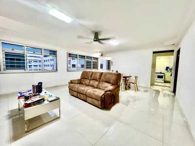 855 Jurong West Street 81: D22 Boon Lay HDB Flat | Prop-GPT the AI-Powered Property Guru