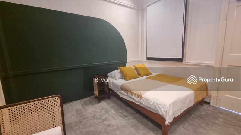 Prop-GPT: Walk-up Apartment: D08  1925 Quarters