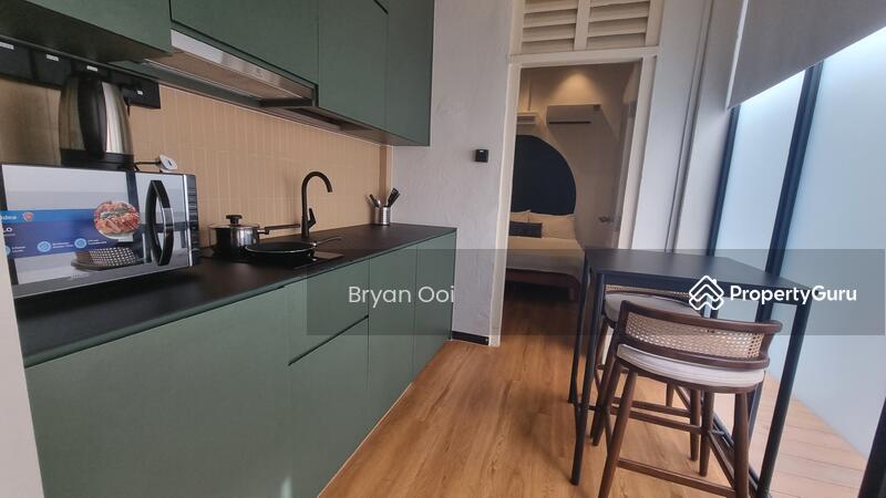 Walk-up Apartment for Rent: D08, 209128