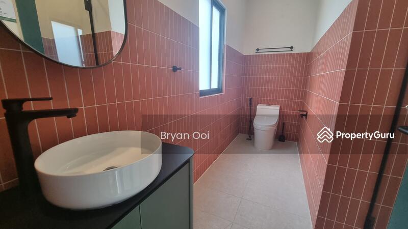 Walk-up Apartment for Rent: D08, 209128