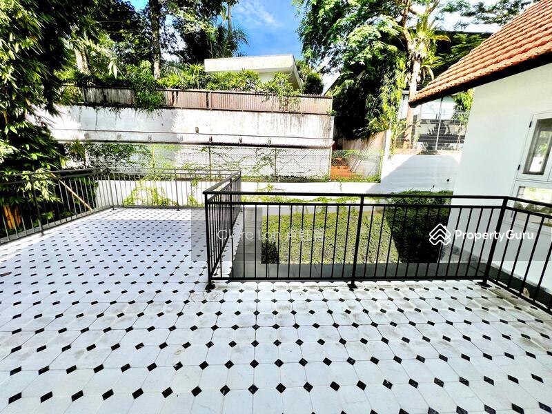 Bungalow - Good Class for Rent, +65*94686782Bukit Timah Road Brand New Black and White Bungalow, SGD 35,000