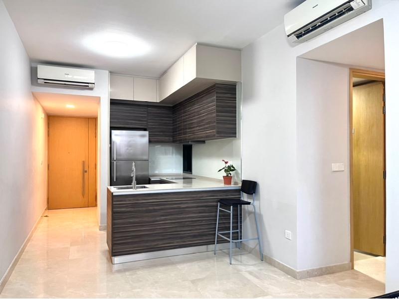 Commonwealth Towers Condominium For Rent, $5,000, 2 Bed 2 Bath 754 sqft $6.63 psf