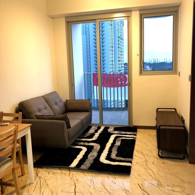 Queens Peak Condominium For Rent, $3,800, 1 Bed 1 Bath 430 sqft $8.84 psf