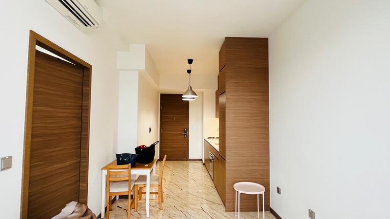 Prop-GPT: Condominium: D03  Queens Peak