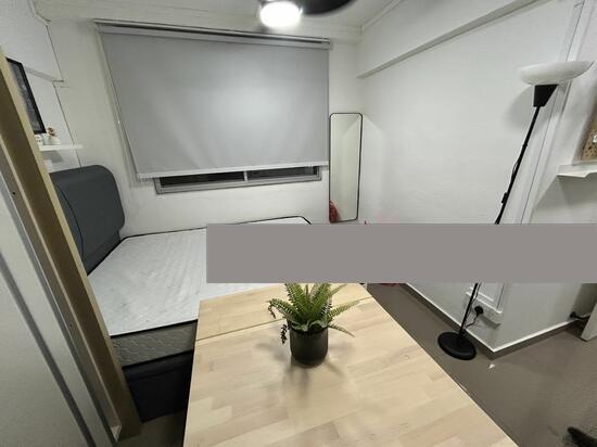 Prop-GPT: HDB Apartment: D27 Yishun 731 Yishun Street 72