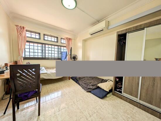 517A Jurong West Street 52 HDB Apartment For Rent, $3,800, 3 Bed 2 Bath 1,022 sqft $3.72 psf