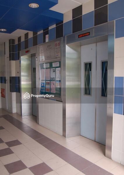 HDB Flat for Rent, 225C Compassvale Walk, SGD 1,150 | 99-year lease