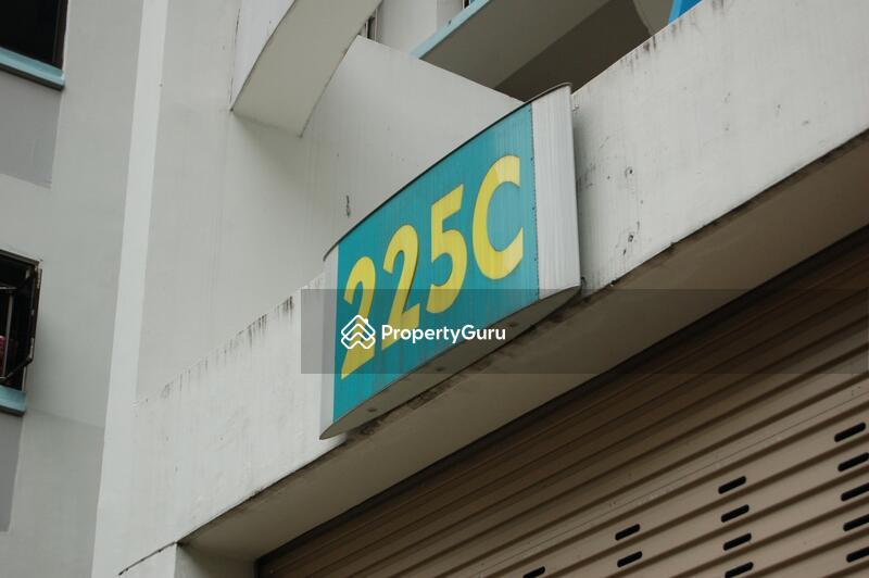 HDB Flat for Rent, 225C Compassvale Walk, SGD 1,150 | 99-year lease