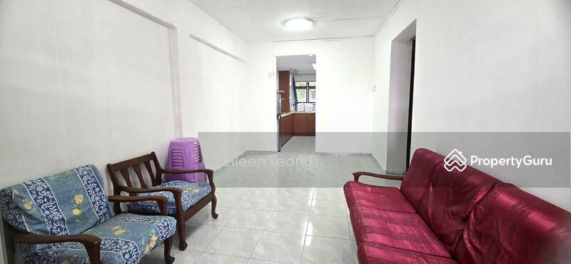 Prop-GPT: HDB Flat: D25  19 Marsiling Lane