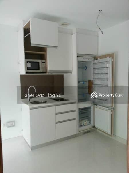 Prop-GPT: Condominium: D10  RV Edge