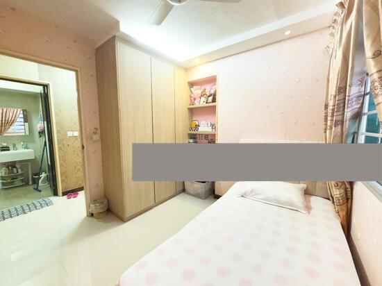 HDB Apartment for Rent, 454 Fajar Road HDB Apartment Room Rental, $885, 1 Bed 200 sqft $4.43 psf, SGD 885 | 99-year Leasehold