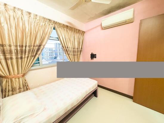 HDB Apartment for Rent, 454 Fajar Road HDB Apartment Room Rental, $885, 1 Bed 200 sqft $4.43 psf, SGD 885 | 99-year Leasehold