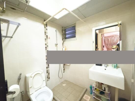 HDB Apartment for Rent, 454 Fajar Road HDB Apartment Room Rental, $885, 1 Bed 200 sqft $4.43 psf, SGD 885 | 99-year Leasehold