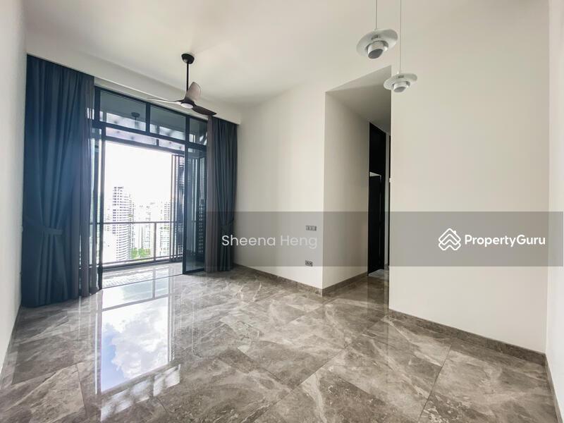 Prop-GPT: Apartment: D09  Martin Modern