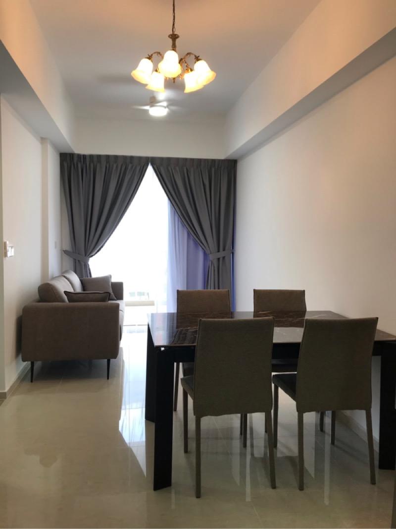 Prop-GPT: Condominium: D05  Parc Riviera