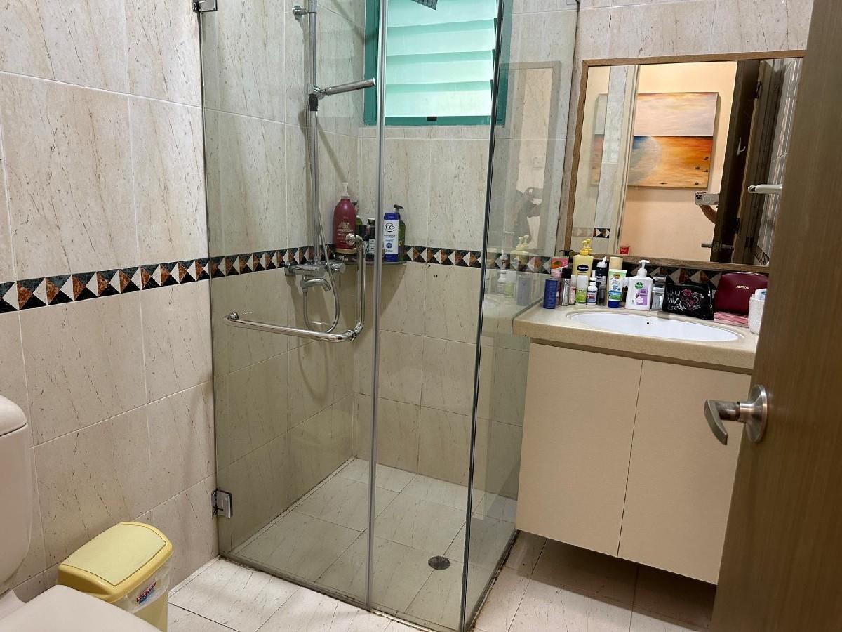 Southaven II Condominium For Rent, $5,300, 3 Bed 3 Bath 1,659 sqft $3.19 psf