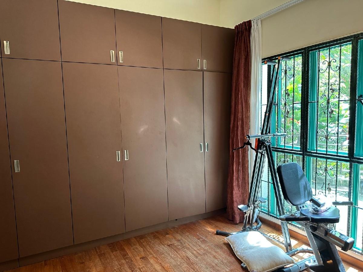 Southaven II Condominium For Rent, $5,300, 3 Bed 3 Bath 1,659 sqft $3.19 psf
