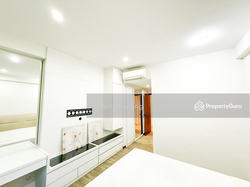 Condominium for Rent: D25, 738207