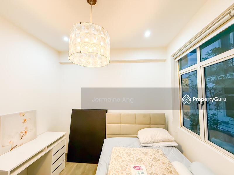 Condominium for Rent: D25, 738207