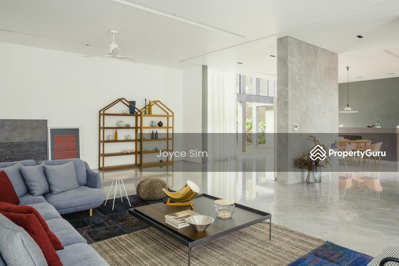 Bungalow - Good Class for Rent, Modern, Elevated Gcb with Full of Lush Greenery, SGD 45,000 | Freehold