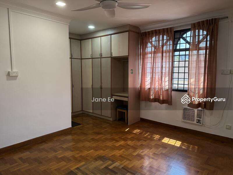 Corner Terrace for Rent, Hoover Park, SGD 7,500 | Freehold