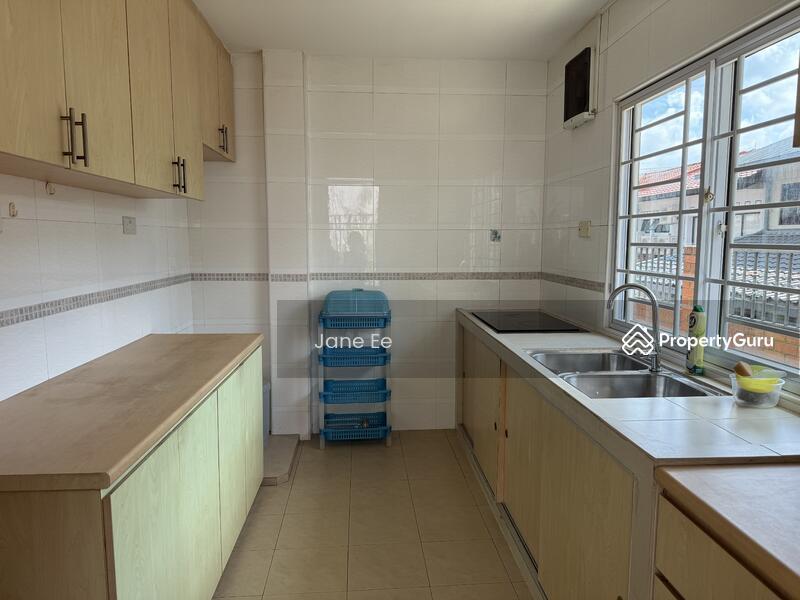 Corner Terrace for Rent, Hoover Park, SGD 7,500 | Freehold