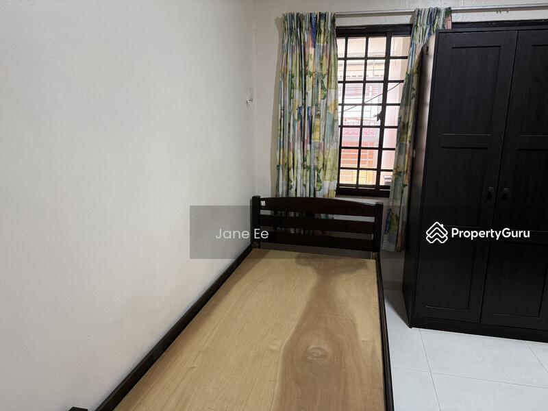 Corner Terrace for Rent, Hoover Park, SGD 7,500 | Freehold