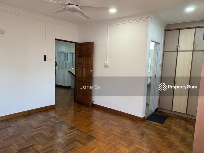 Corner Terrace for Rent, Hoover Park, SGD 7,500 | Freehold