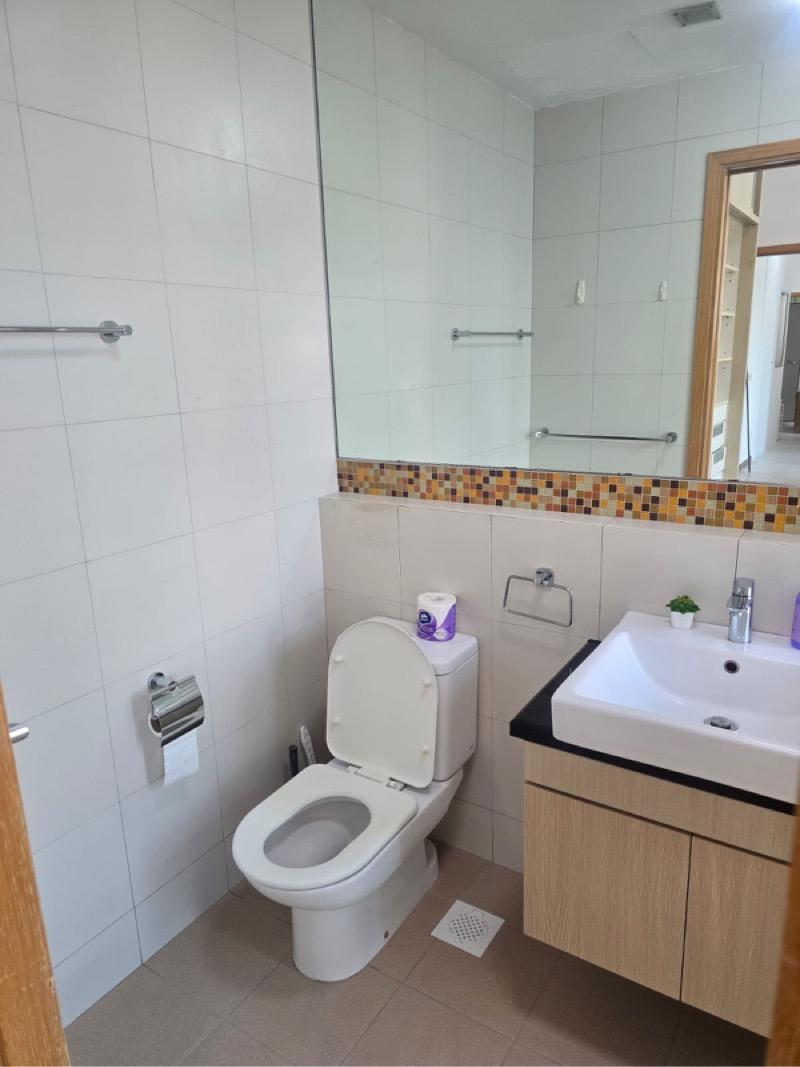 Condominium for Rent: D05, 117503