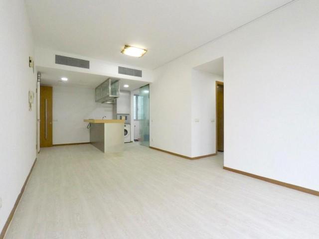 Apartment for Rent, Vida Apartment For Rent, $5,000, 2 Bed 2 Bath 861 sqft $5.81 psf, SGD 5,000 | Freehold