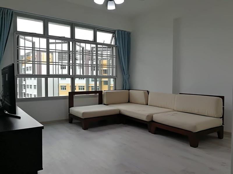 Prop-GPT: HDB Apartment: D27  104B Canberra Street