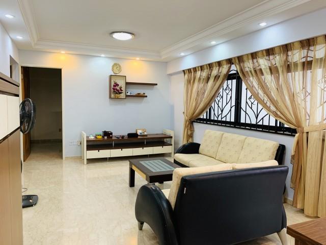 Prop-GPT: HDB Apartment: D23 Choa Chu Kang 689B Choa Chu Kang Drive