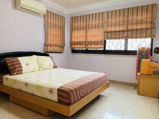 689B Choa Chu Kang Drive HDB Apartment For Rent, $3,200, 3 Bed 2 Bath 969 sqft $3.30 psf
