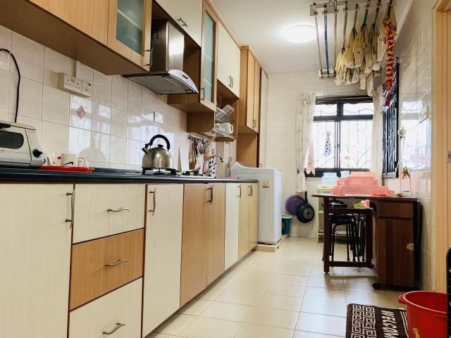 689B Choa Chu Kang Drive HDB Apartment For Rent, $3,200, 3 Bed 2 Bath 969 sqft $3.30 psf