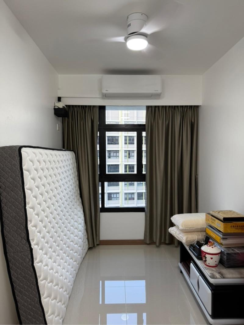 567A CHAMPIONS WAY HDB Apartment Room Rental, $1,000, 1 Bed 2 Bath 10 sqft $100.00 psf