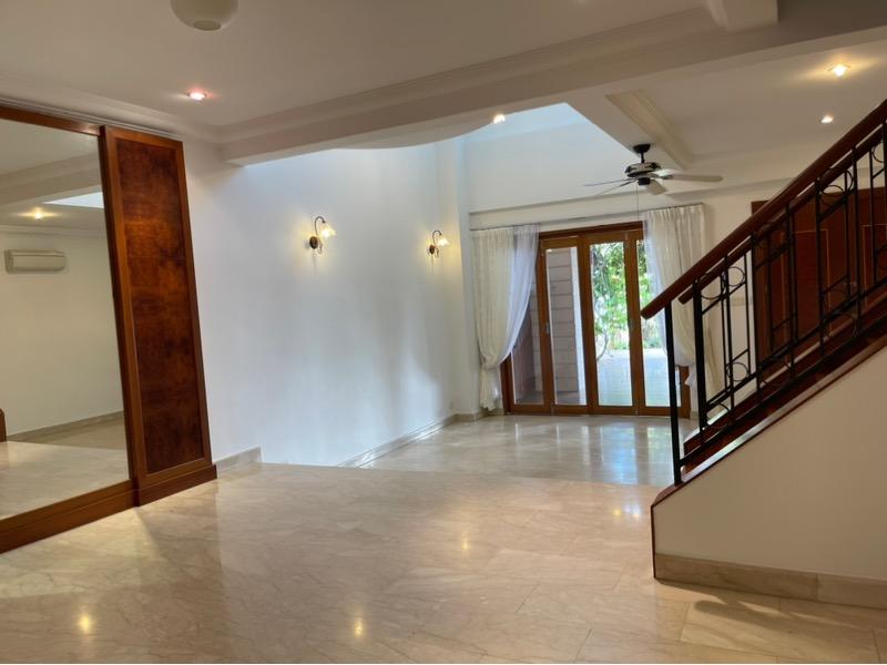 Limau Villas Terraced House For Rent, $6,300, 5 Bed 4 Bath 2,745 sqft $2.99 psf