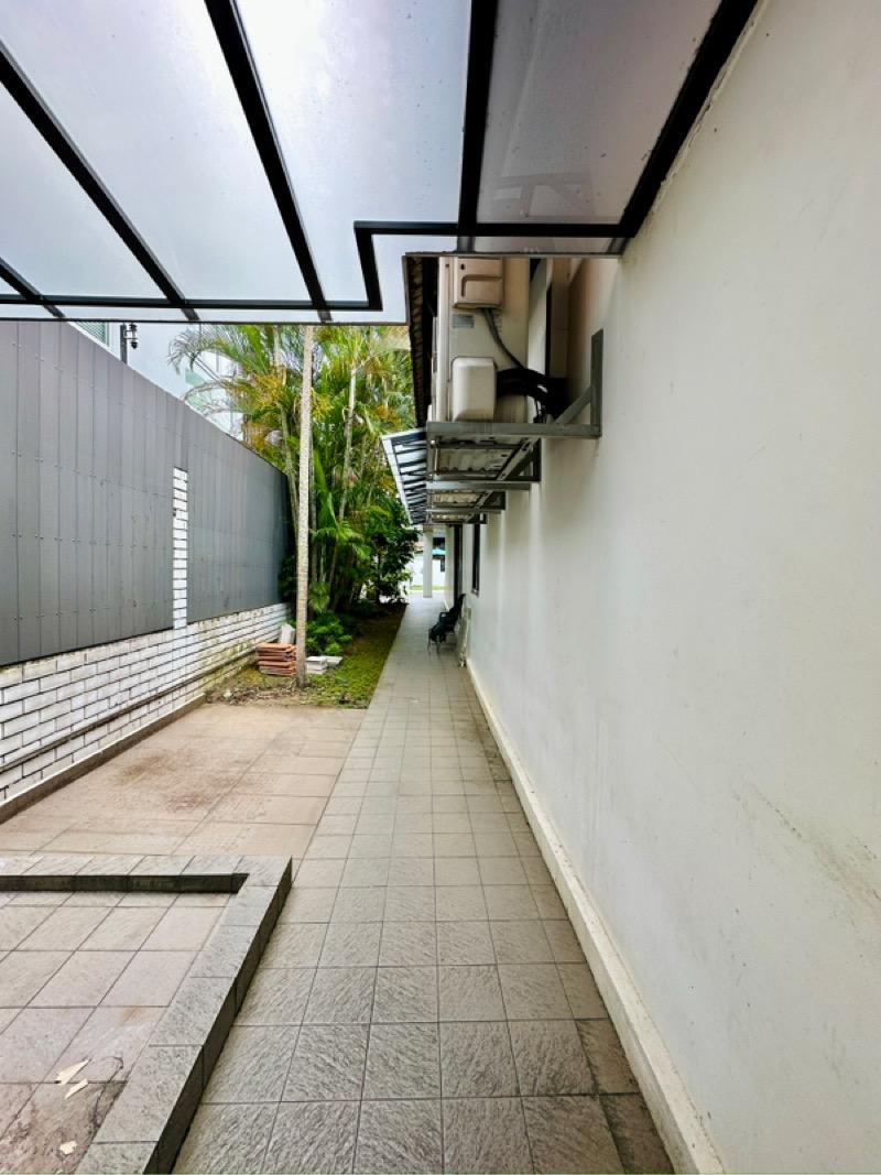 Serangoon Garden Estate Corner Terrace For Rent, $6,800, 3 Bed 2 Bath 1,700 sqft $2.58 psf