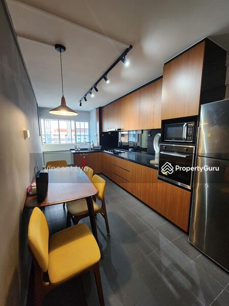 HDB Flat for Rent: D18, 520459