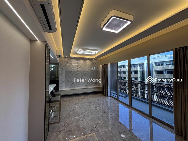 Prop-GPT: Condominium: D18 Pasir Ris Pasir Ris 8