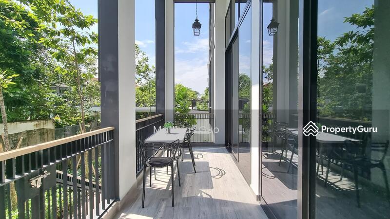Mayfair Gardens