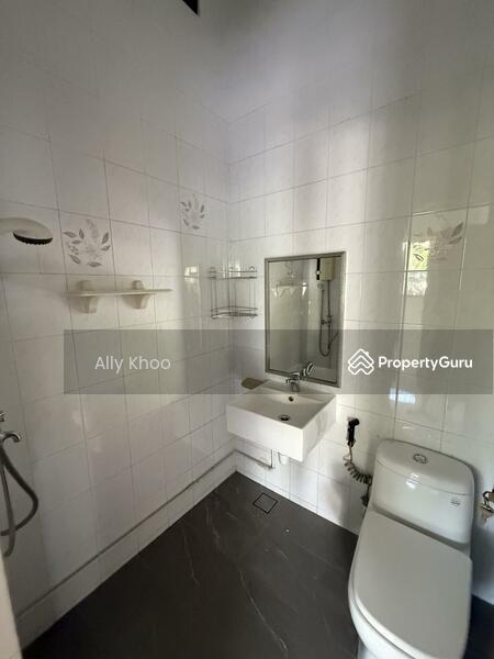 Detached for Rent, Sixth avenue, SGD 14,500 | Freehold