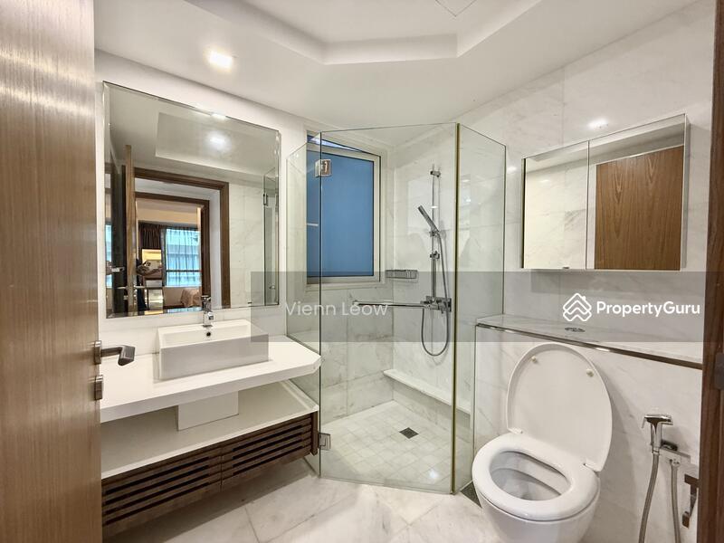 Condominium for Rent, Suites at Orchard, SGD 5,700 | 99-year lease
