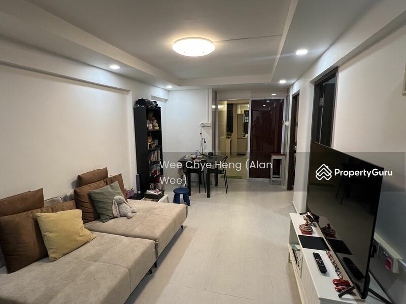 Prop-GPT: HDB Flat: D03  88 Commonwealth Close