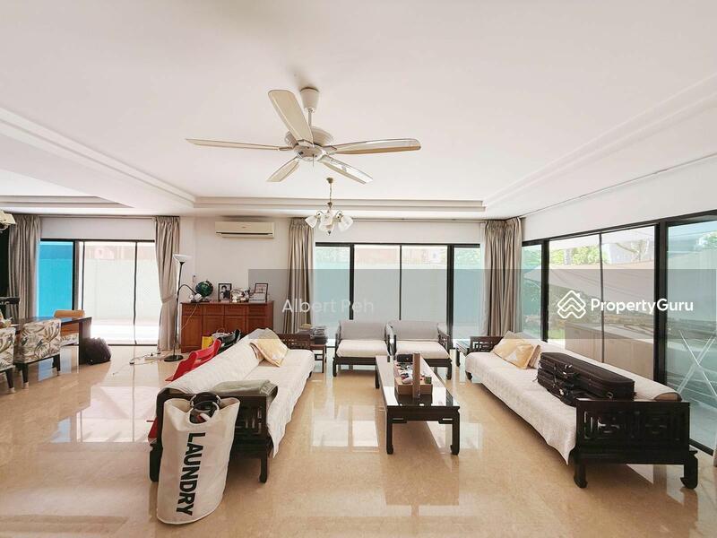 Prop-GPT: Semi-Detached: D10 Holland Jalan kebaya